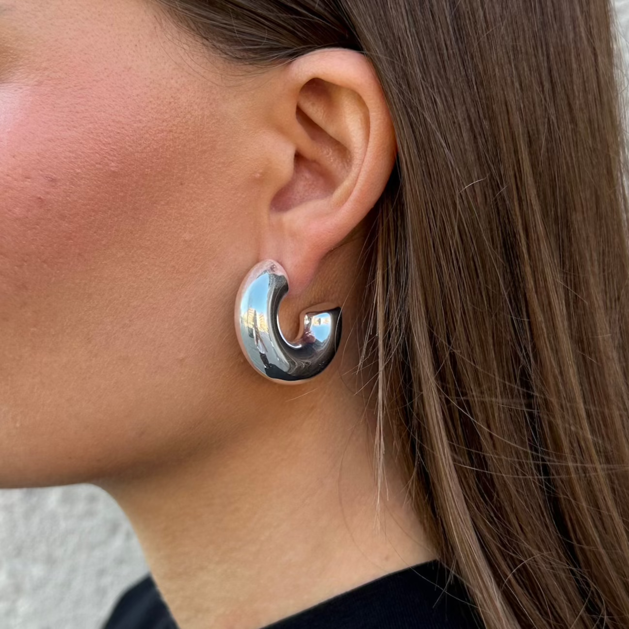 HALF BOLD HOOPS Silver