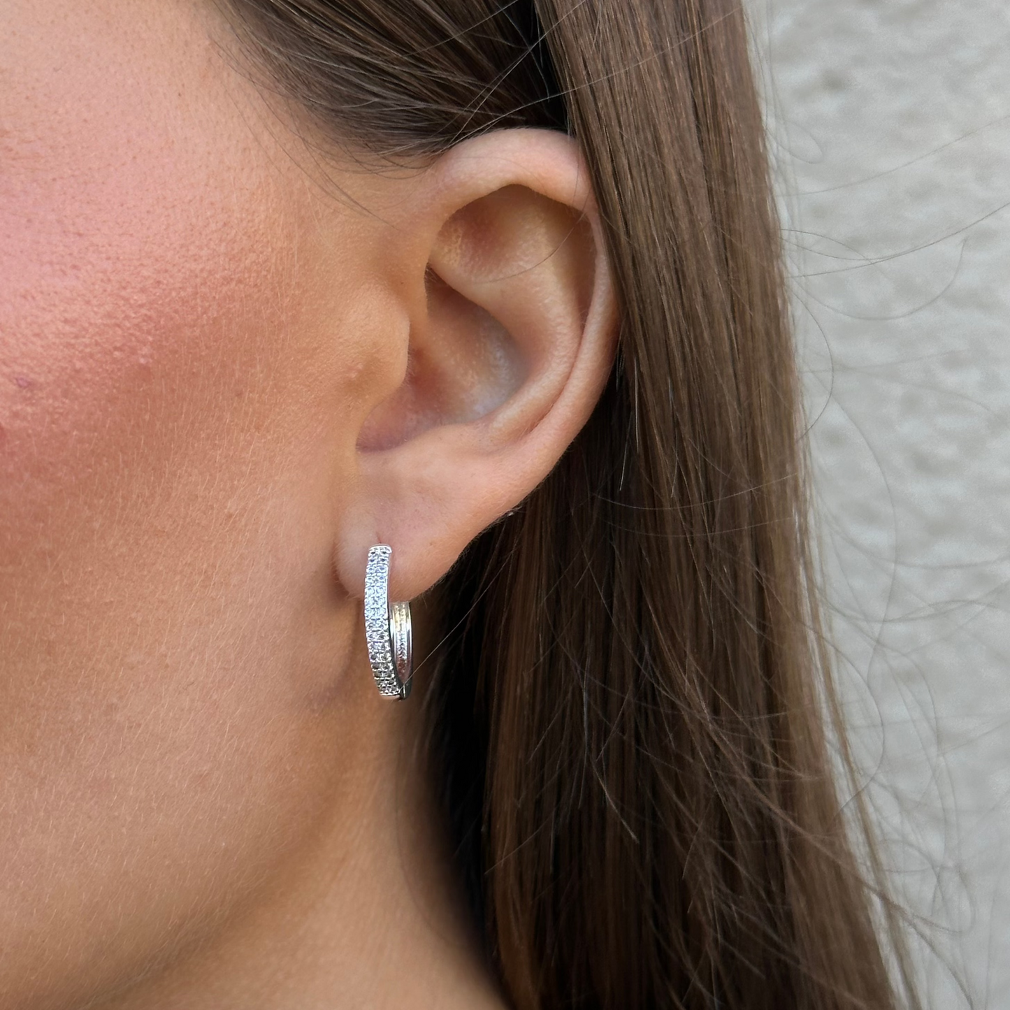 CLASSIC STONE HOOPS EARRINGS silver