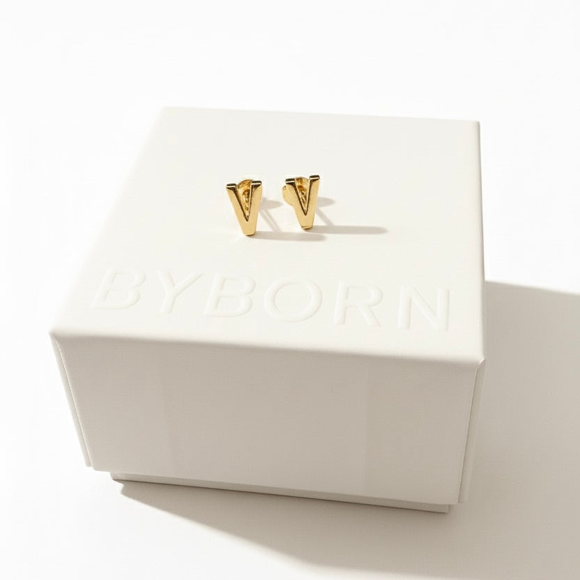 PETITE LETTER STUDS