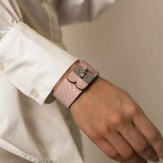 FARRIER Pink Silver