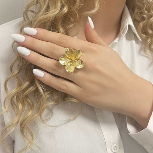 LARGE FLOWER RING Gold
