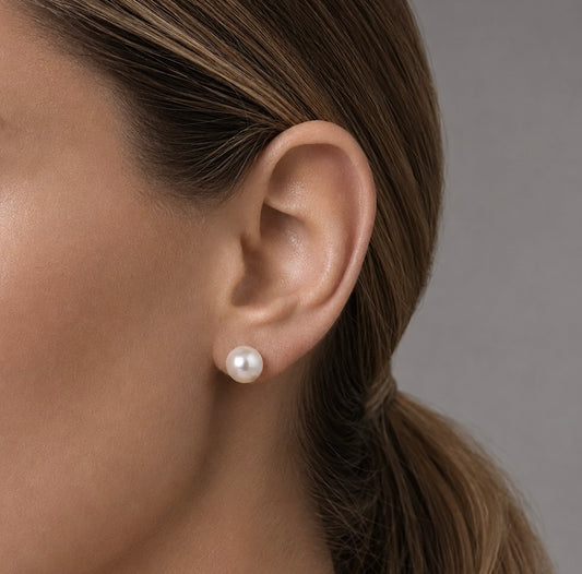 CLASSIC PEARL STUDS Silver